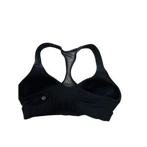 Lululemon Speed Up Bra C/D Size 6